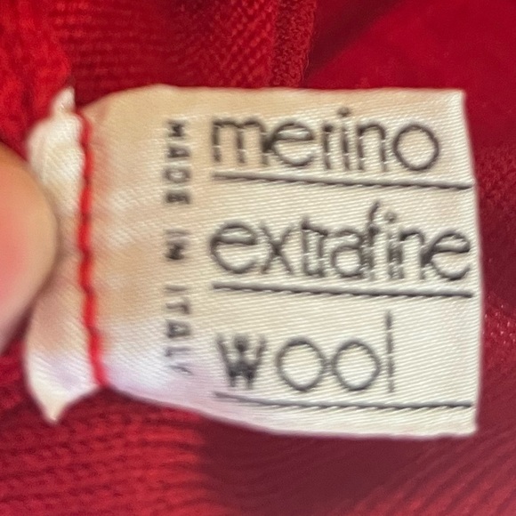 Henri Bendel Red Wool Seeater!! - Picture 6 of 10